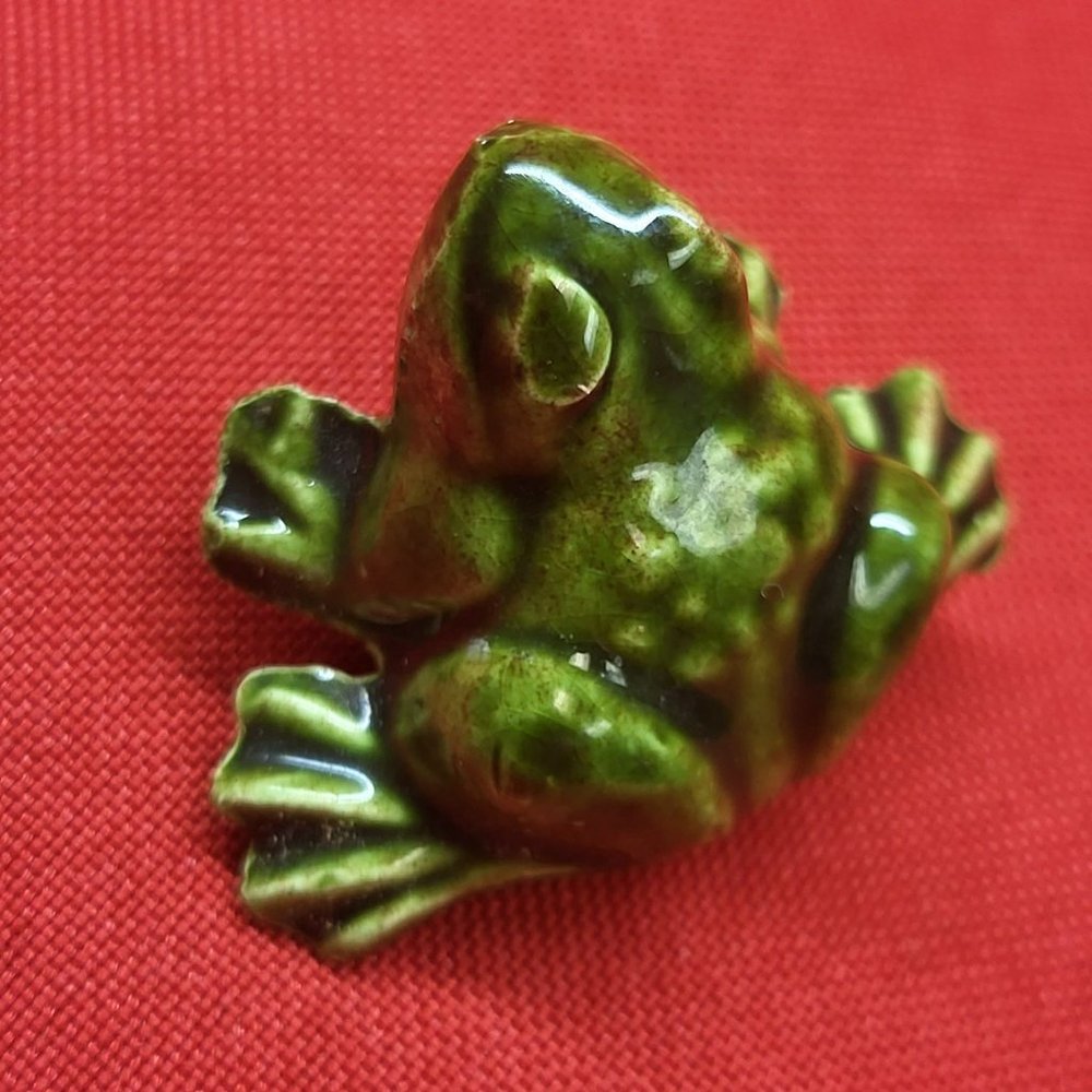 Frog Toad Brooch Pin Glazed Ceramic